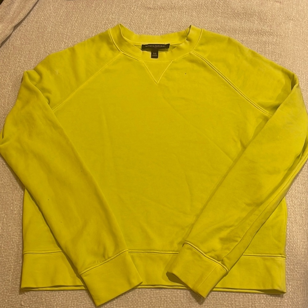 Lime Green Crewneck With Triangle Design at Collar. Sz:XS